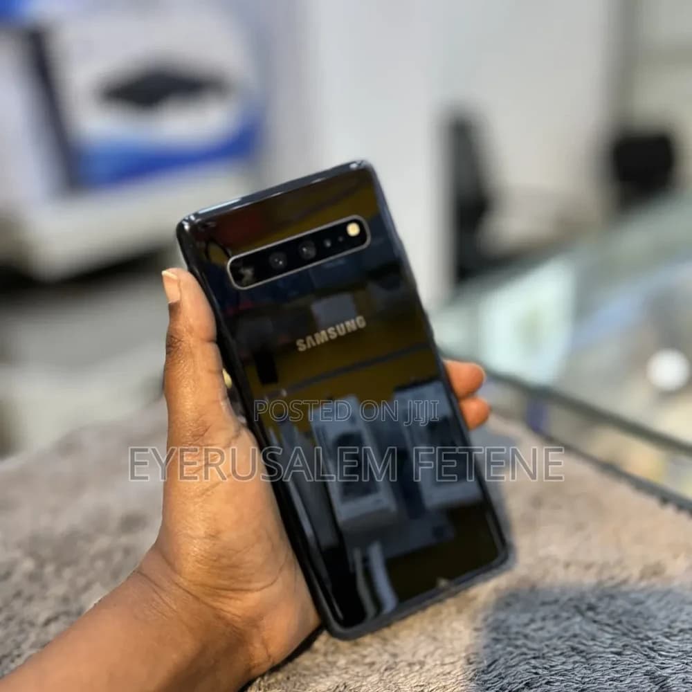 Galaxy S10